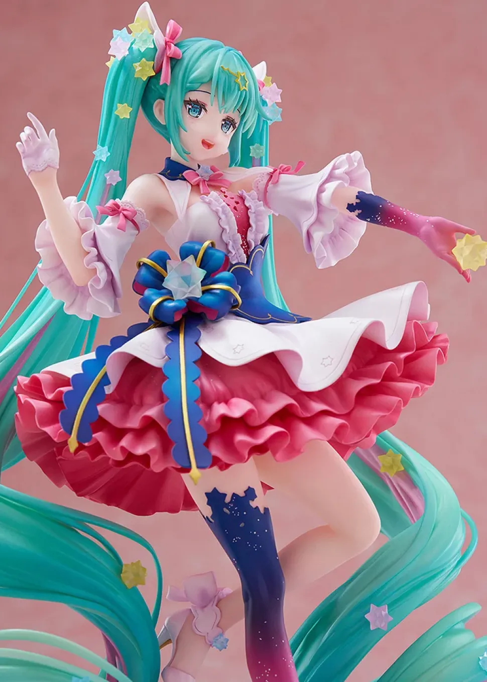 Creators Collection Figure Hatsune Miku: Rosuuri Ver. 1/7 Scale Figure (Re-run)