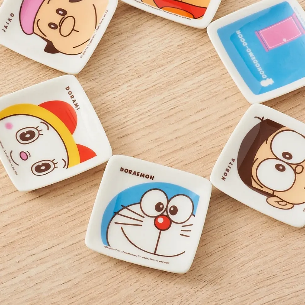Doraemon 8-Piece Small Plate Set