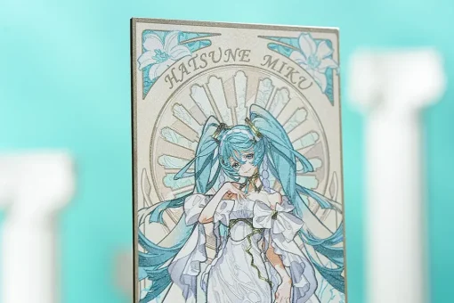 Hatsune Miku feat. Yoneyama Mai Wood Postcard