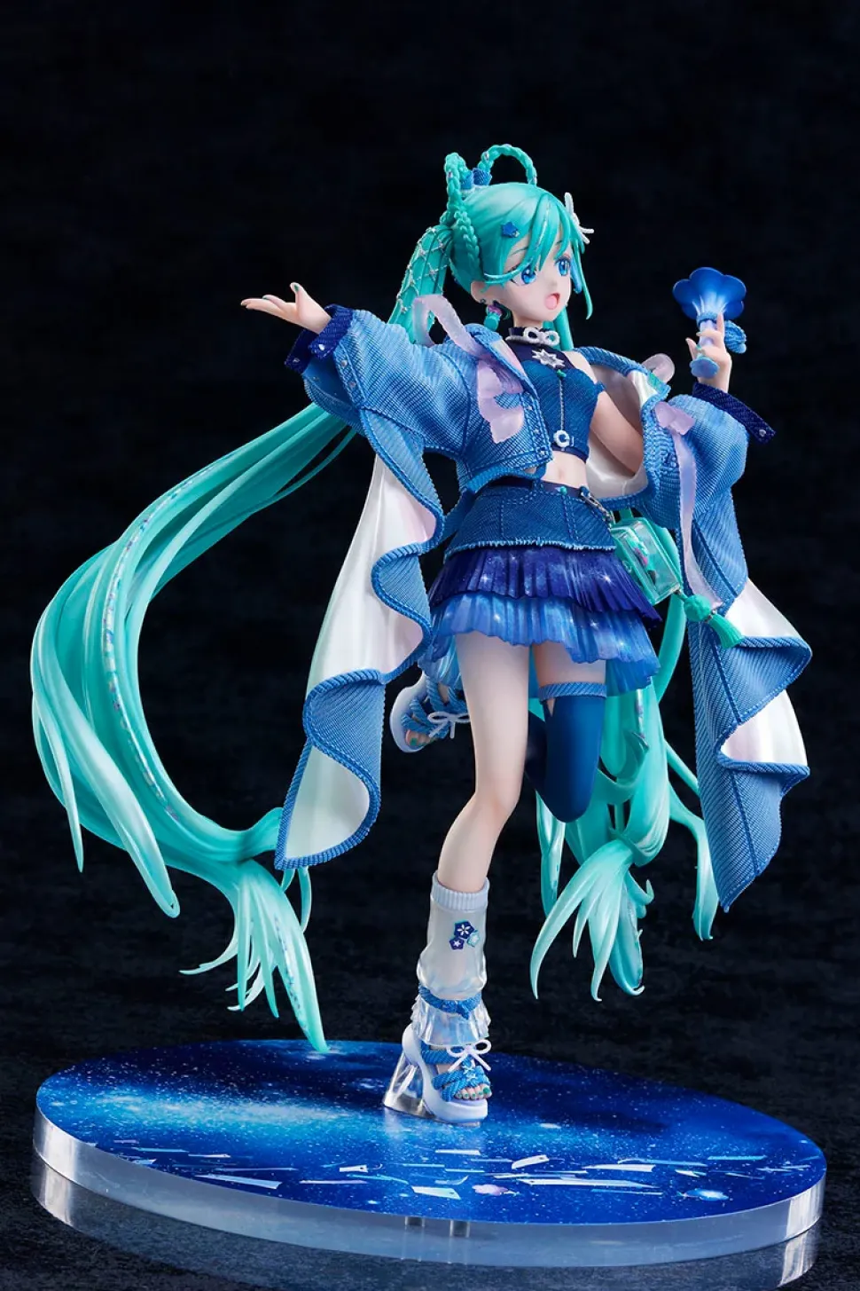 Hatsune Miku Magical Mirai 2025 Ver. 1/7 Scale Figure