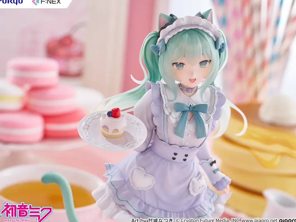 Hatsune Miku x Amashiro Natsuki 1/7 Scale Figure