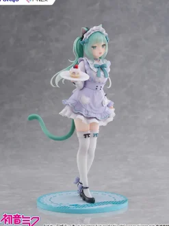Hatsune Miku x Amashiro Natsuki 1/7 Scale Figure