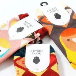 KOTORITACHI Peach-faced Lovebird Printed Socks
