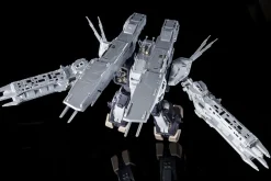 Macross: Do You Remember Love? SDF-1 Macross 1/3000 Scale Transformable Action Figure (Re-run)