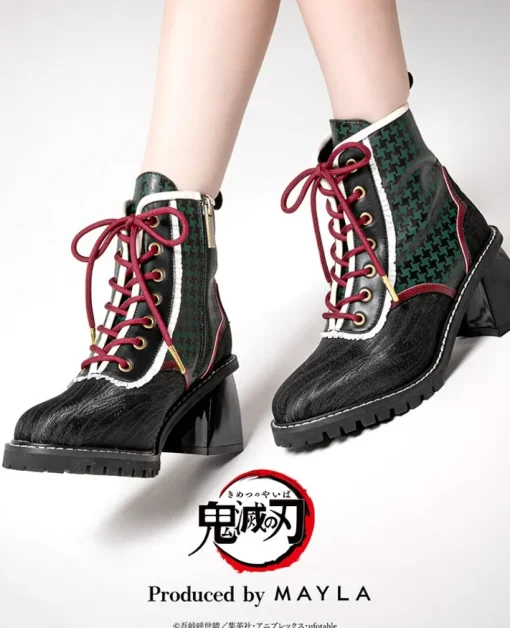 MAYLA Demon Slayer: Kimetsu no Yaiba Iconique Shoes Objet Boots Tanjiro Kamado
