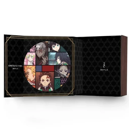 MAYLA Demon Slayer: Kimetsu no Yaiba Iconique Shoes Objet Boots Tanjiro Kamado