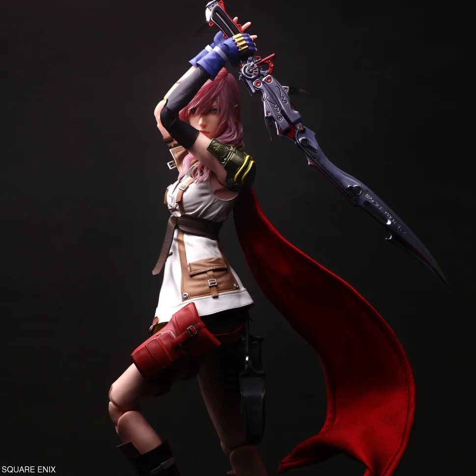Play Arts Shin Final Fantasy XIII Lightning