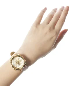 Q-pot. Time Queen Bee Watch