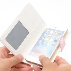 Tokyo Otaku Mode Creator Flip-Style Smartphone Cover by Michi Kaida